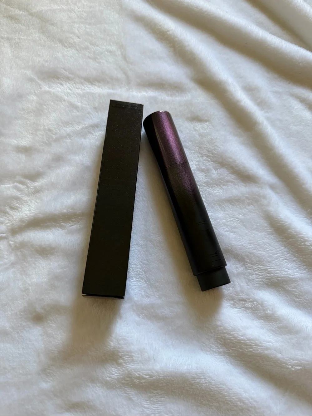 Surratt surreal skin foundation want 04- light medium warm